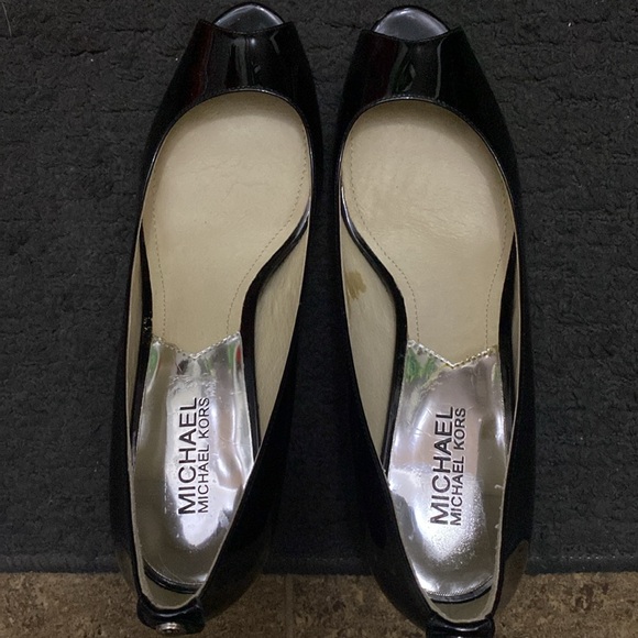 Michael Kors Black Heels - Picture 4 of 6